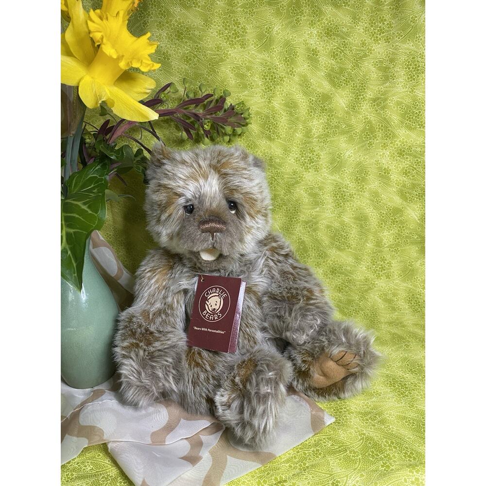 Charlie Bears "CHATTERBOX" Teddy Bear Isabelle Lee W/Tag Secret Collection 2018